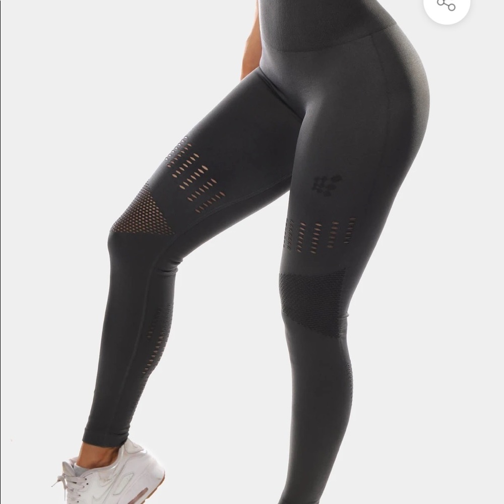 Jed North leggings.
